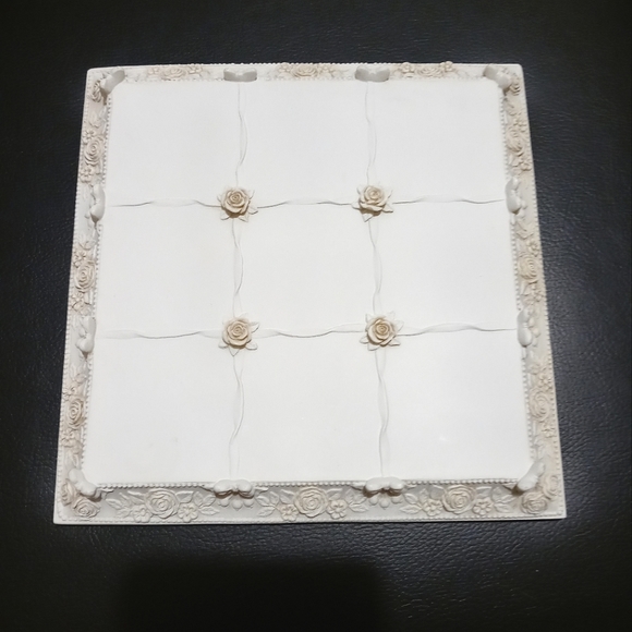 Avon Other - Porcelain tic tac toe board